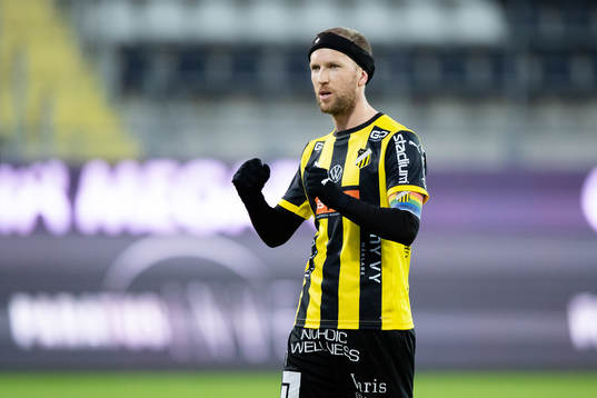 Häckens Rasmus Lindgren jublar