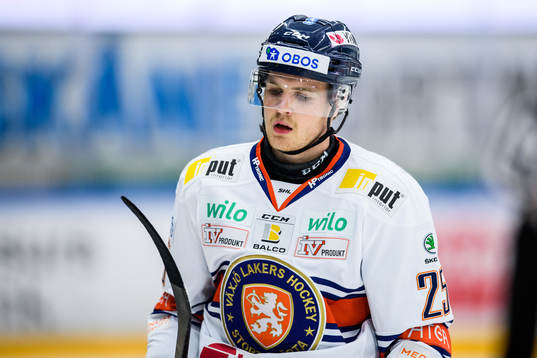 Växjös Linus Nässén deppar