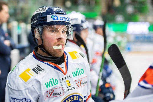 Växjös Emil Forslund  deppar