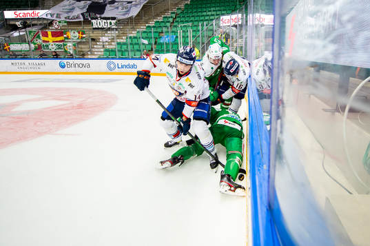 Växjös Emil Pettersson  och Brendan Gaunce
