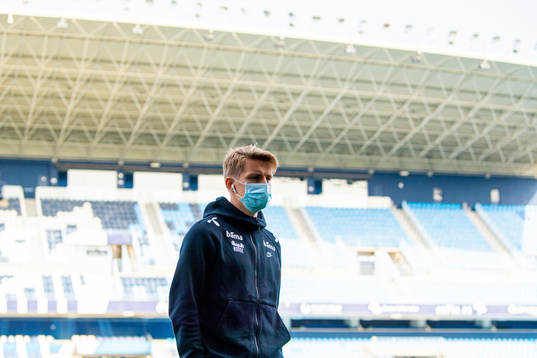 Martin Ødegaard of Norway wears a face mask