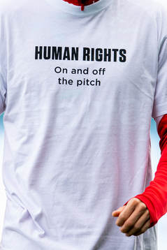 A t-shirt with the message «Human rights