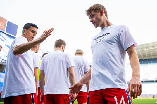 Mohamed «Moi» Elyounoussi and Julian Ryerson of Norway