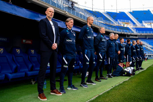 Ståle Solbakken, head coach of Norway, Kent Bergersen,
