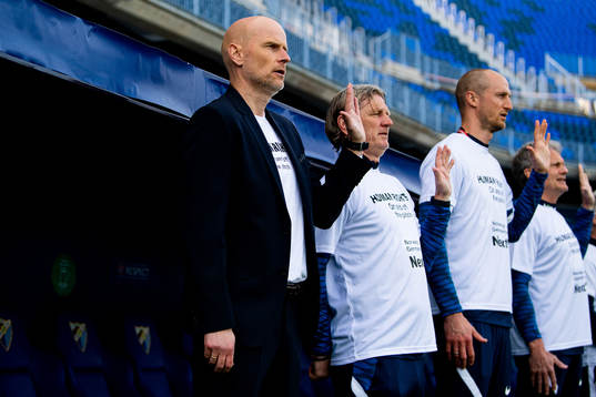Ståle Solbakken, head coach of Norway, Kent Bergersen,