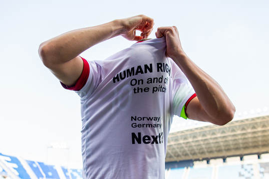 Martin Ødegaard of Norway wearing a t-shirt with the
