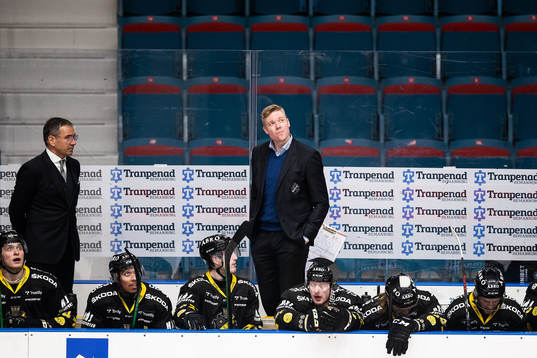 s tränare Anton Blomqvist