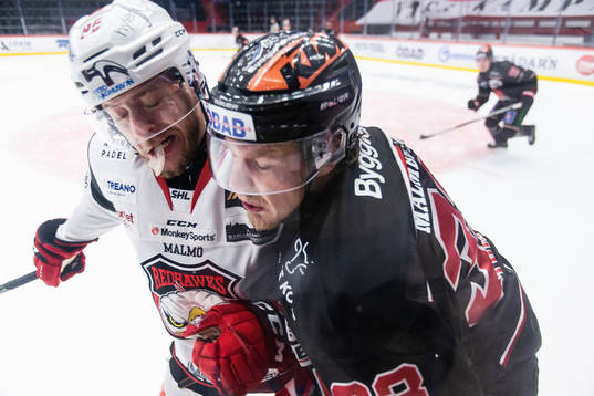 Malmö Redhawks Carl Persson och Örebros Christopher