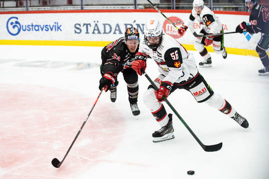 Örebros Christopher Mastomäki och Malmö Redhawks Anton