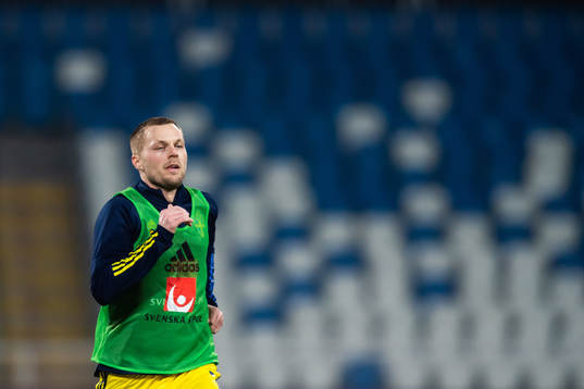 Sebastian Larsson of Sweden