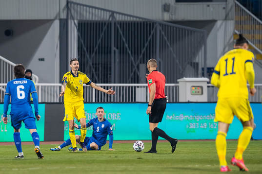 Mikael Lustig of Sweden reacts