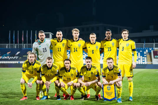 Team Sweden line up for a team photo