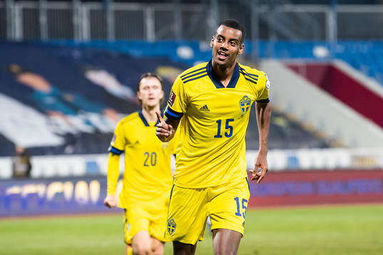 Alexander Isak of Sweden celebrates