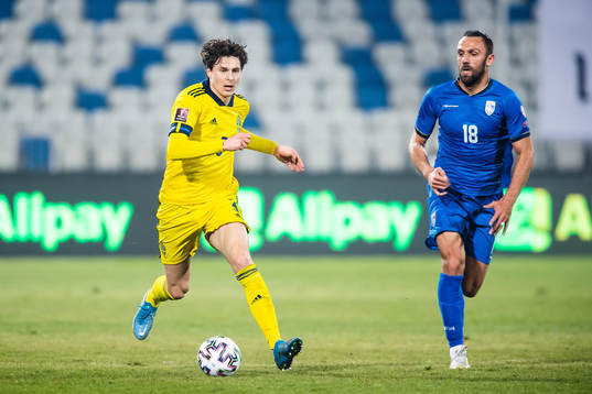 Victor Nilsson Lindelöf of Sweden and Vedat Muriqi of