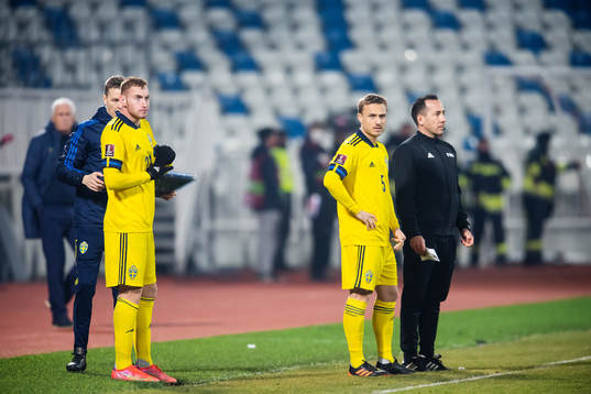 Dejan Kulusevski and Pierre Bengtsson of Sweden