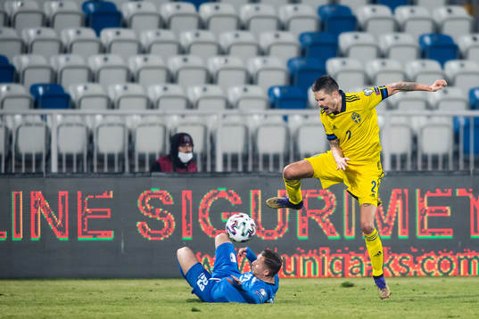 Mikael Lustig of Sweden and Bernard Berisha of Kosovo