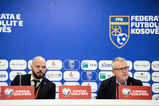 Jakob Kakembo Andersson, press manager, and Janne