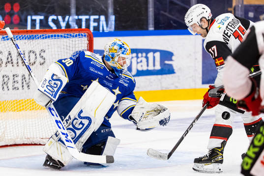 Leksands målvakt Janne Juvonen och Malmö Redhawks Pathrik
