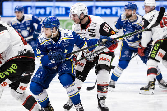 Leksands Jesper Kandergård och Malmö Redhawks Matt Puempel