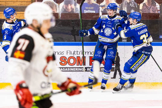 Leksands Calle Själin och Jesper Kandergård jublar med