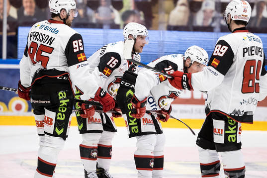 Malmö Redhawks Carl Persson och Matias Lassen och Axel
