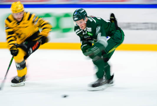 Färjestads Olle Lycksell