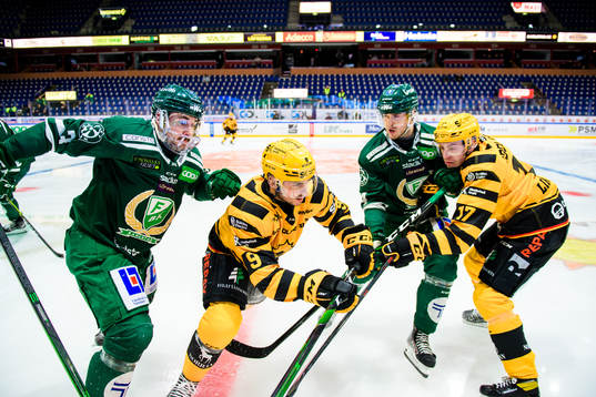 Färjestads Jens Westin, Skellefteås Darren Nowick,
