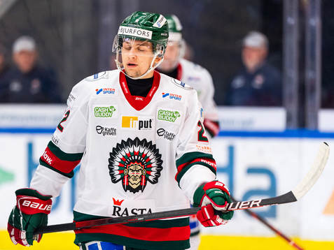 Frölundas Linus Nässén deppar