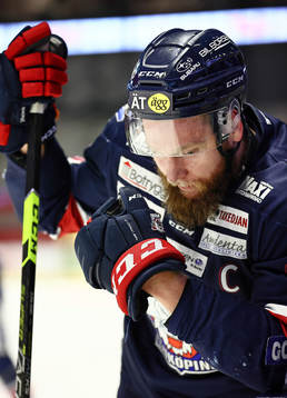 lli44<under ishockeymatchen i SHL mellan Linköping och