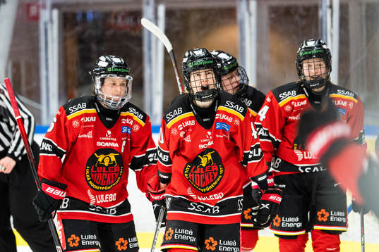 Luleås Noora Tulus jublar