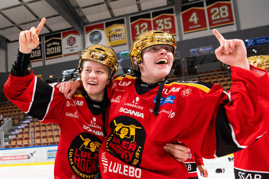 Luleås spelare jublar