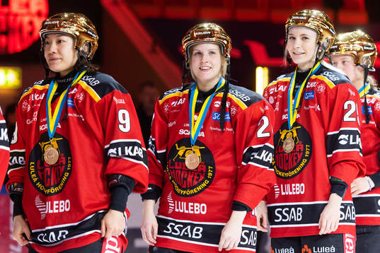 Luleås Chiho Osawa, Zsofia Jokai-Szilagyi och Wilma Hjelm