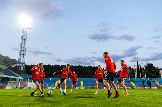 Mats Møller Dæhli and Leo Østigård of the Norwegian