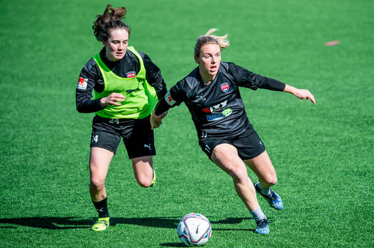 Rosengårds Matilda Eriksson Kristell och Mimmi Larsson