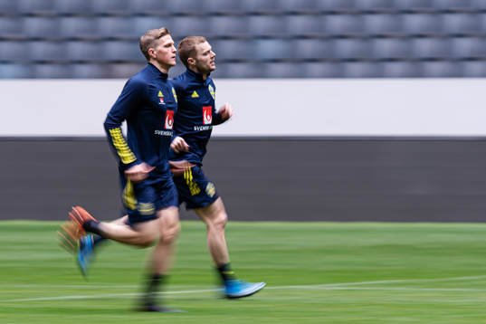 Joakim Nilsson and Sebastian Larsson of the Swedish