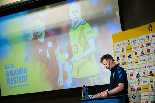 Peter Gerhardsson, head coach of the Swedish women's