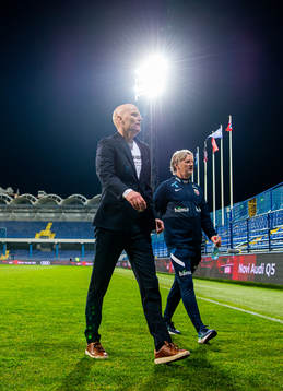 Ståle Solbakken, head coach of Norway, and Kent Bergersen,