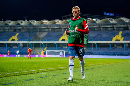 Mats Møller Dæhli of Norway warms up