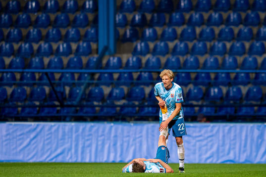 Alexander Sørloth and Morten Thorsby of Norway