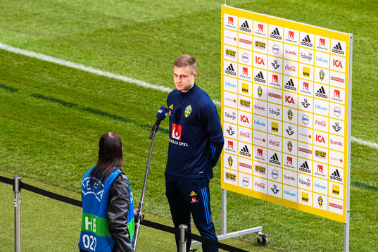 Mattias Svanberg is interviewed