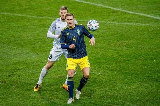 Robert Kirss of Estonia and Carl Starfelt  of Sweden