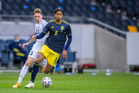 Jens-Lys Cajuste of Sweden and Bogdan Vastsuk of Estonia