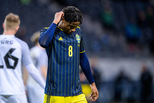 Jens-Lys Cajuste of Sweden looks dejected