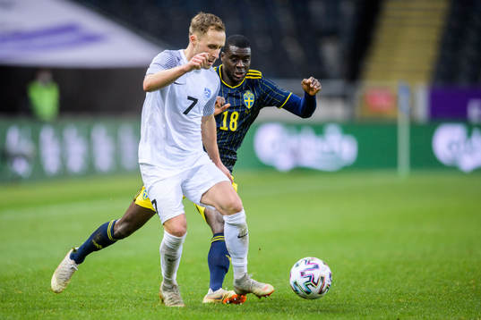 Sander Puri of Estonia and Ken Sema of Sweden