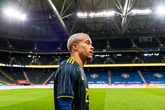 Robin Quaison of Sweden