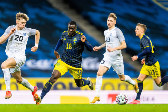 Markus Poom of Estonia and Ken Sema of Sweden