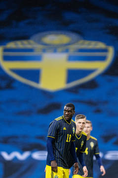 Ken Sema of Sweden
