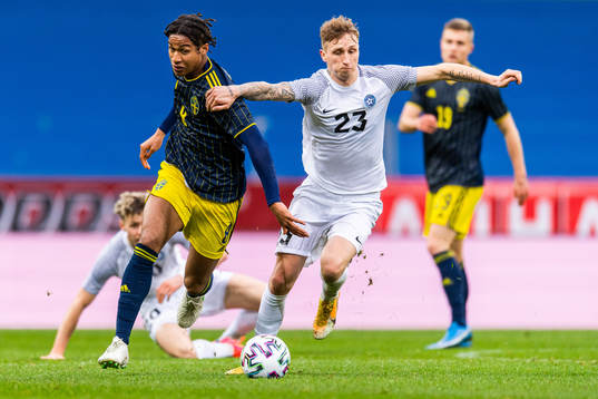 Jens-Lys Cajuste of Sweden and Bogdan Vastsuk of Estonia