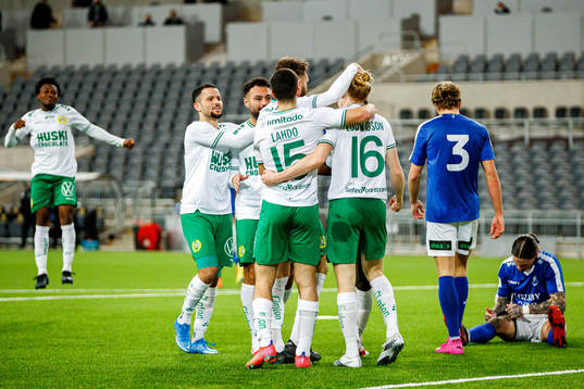 Hammarbys Gustav Ludwigson jublar