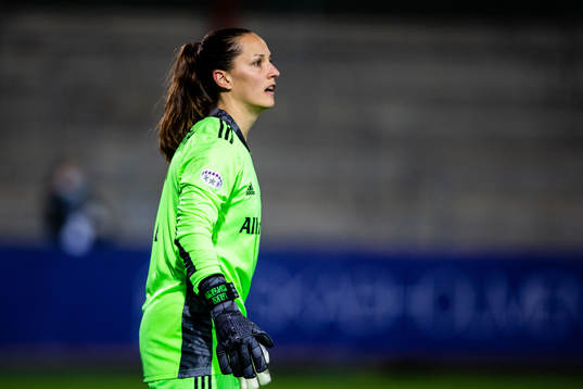Goalkeeper Laura Benkarth of Bayern Munich